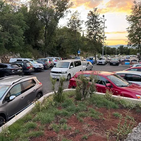 Apartament Holiday Home Omisalj *