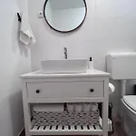 Holiday Home Omisalj Apartman Omisalj