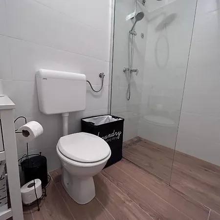 Holiday Home Omisalj * Omišalj