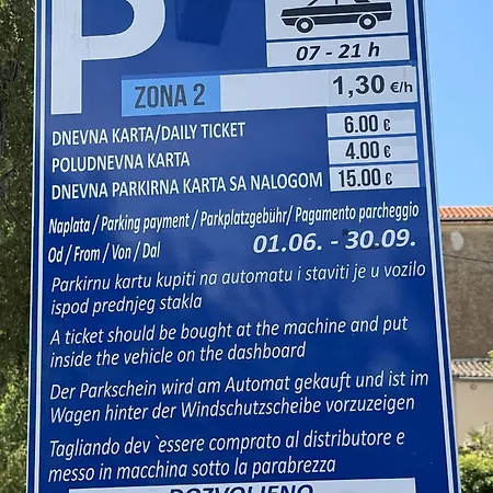 Holiday Home Omisalj Apartman