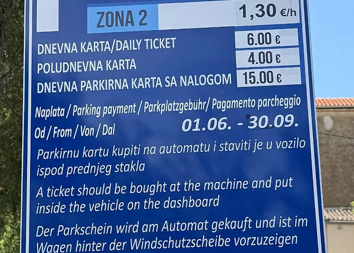 Holiday Home Omisalj Apartman