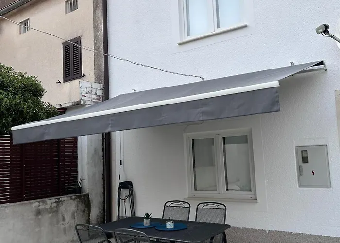 Holiday Home Omisalj Omišalj